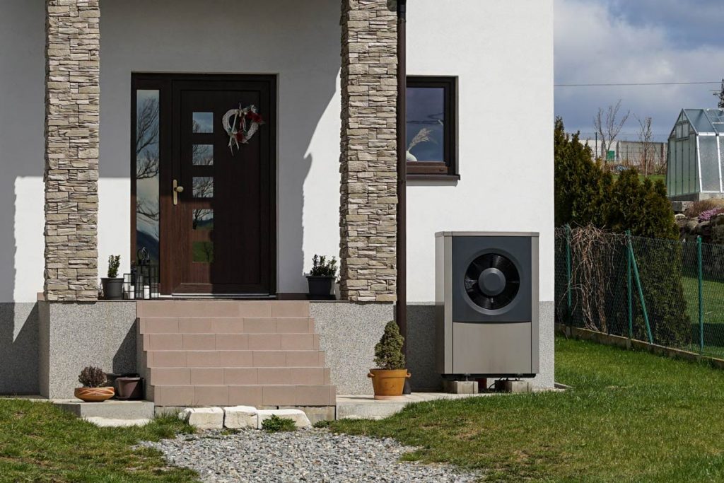 sostituzione caldaia incentivi, pompe di calore Ecobonus, risparmio energetico caldaia pompa di calore